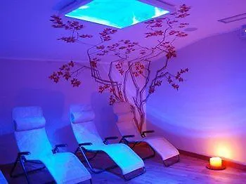 Hotell Cristina 3*